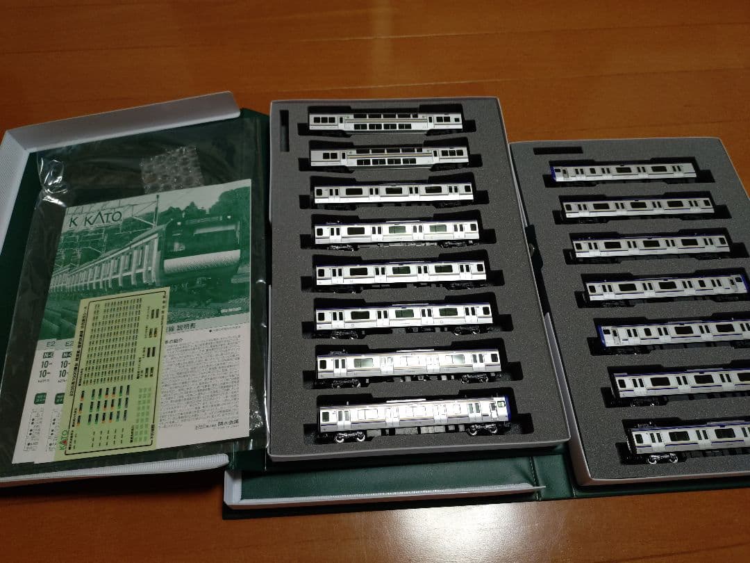 KATO E235系1000番代 15両フル編成