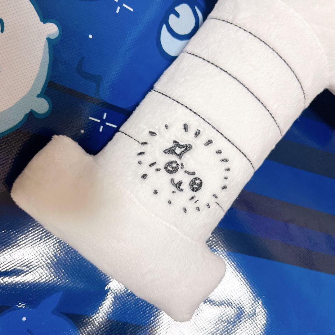 ③新品★ちいかわパーク　ちいかわ　ラッコの剣みたいなショルダーポーチ　ラッコ
