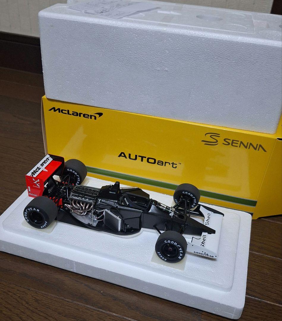 オートアート　マクラーレンホンダ MP4/6 　ミニカー 1/18