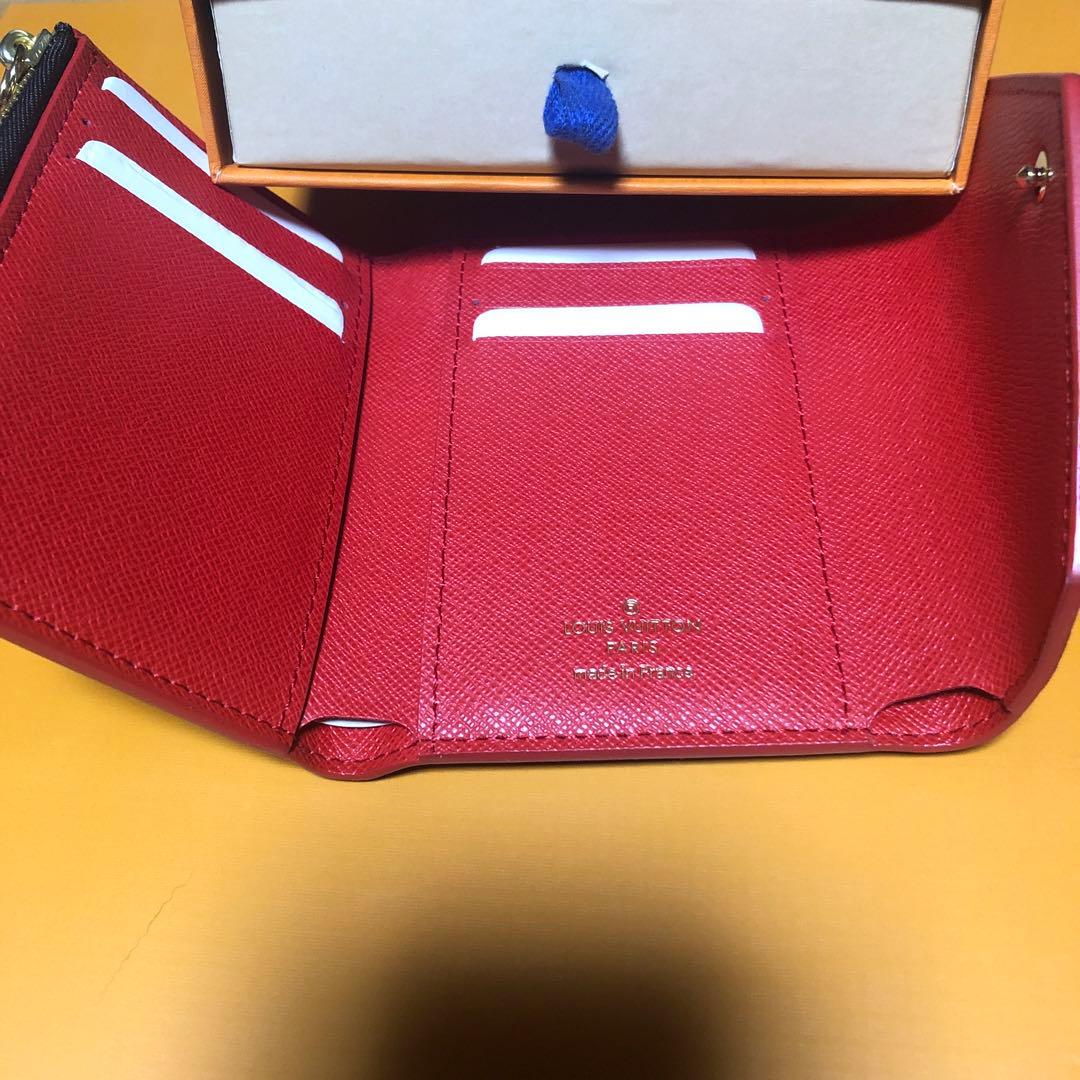 ノベルティ❤️LV折り財布