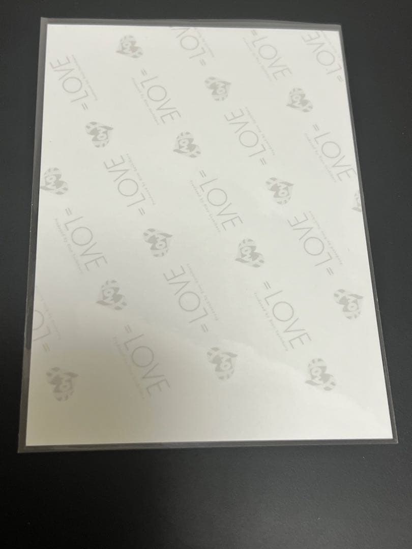 野口衣織さん　直筆サイン入り写真