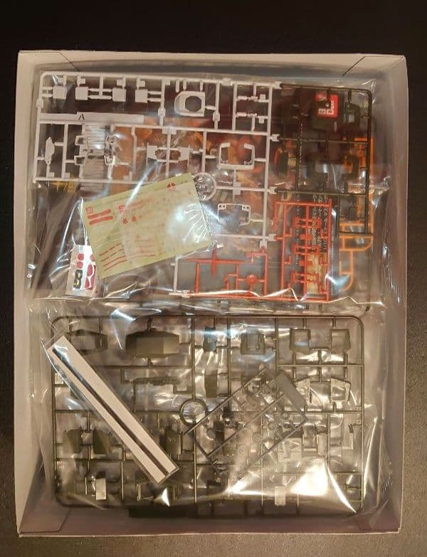 ＭＧ 1/100 FA-78-1 フルアーマーガンダム 赤バン