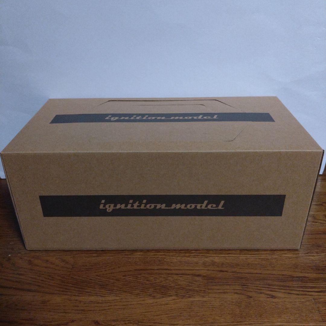 1/18 イグニッションモデル　日産スカイライン　2000GT-ES