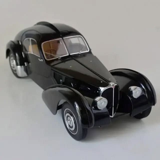 AUTOart 1/18[ 希少品]ブガッティ 57SC アトランティック BL