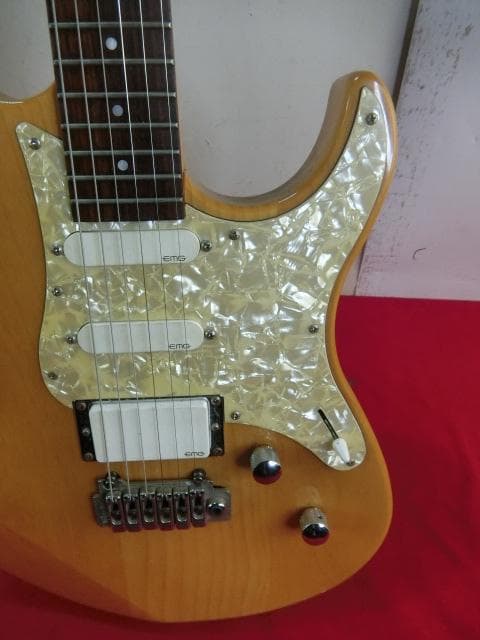 146：Yamaha Pacifica ヤマハ　エレキギター　ジャンク