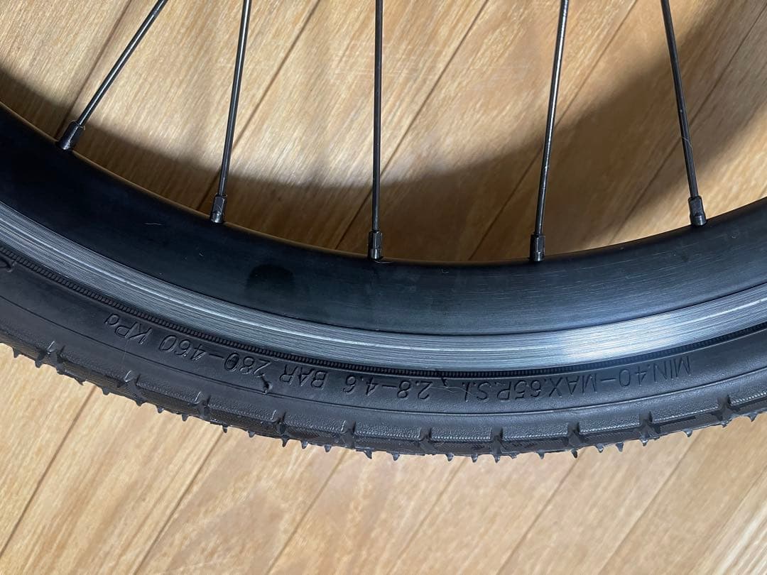 F100-R130 451サイズ　20インチ　リムホイールタイヤセットUSED