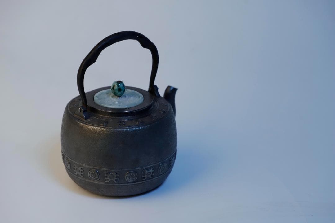 純銀製 青銅器紋 玉摘蓋 湯沸 銀瓶 煎茶道具