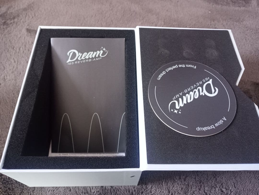 UAFX Dream65 Reverb Amp pedal純正アダプター付き