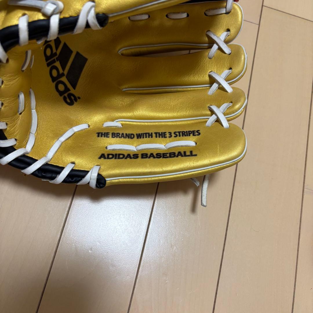 adidas【アディダス 】軟式グローブ　オールラウンド用
