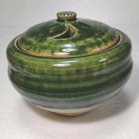 茶道具　香呂 (織部) 藤原 一門