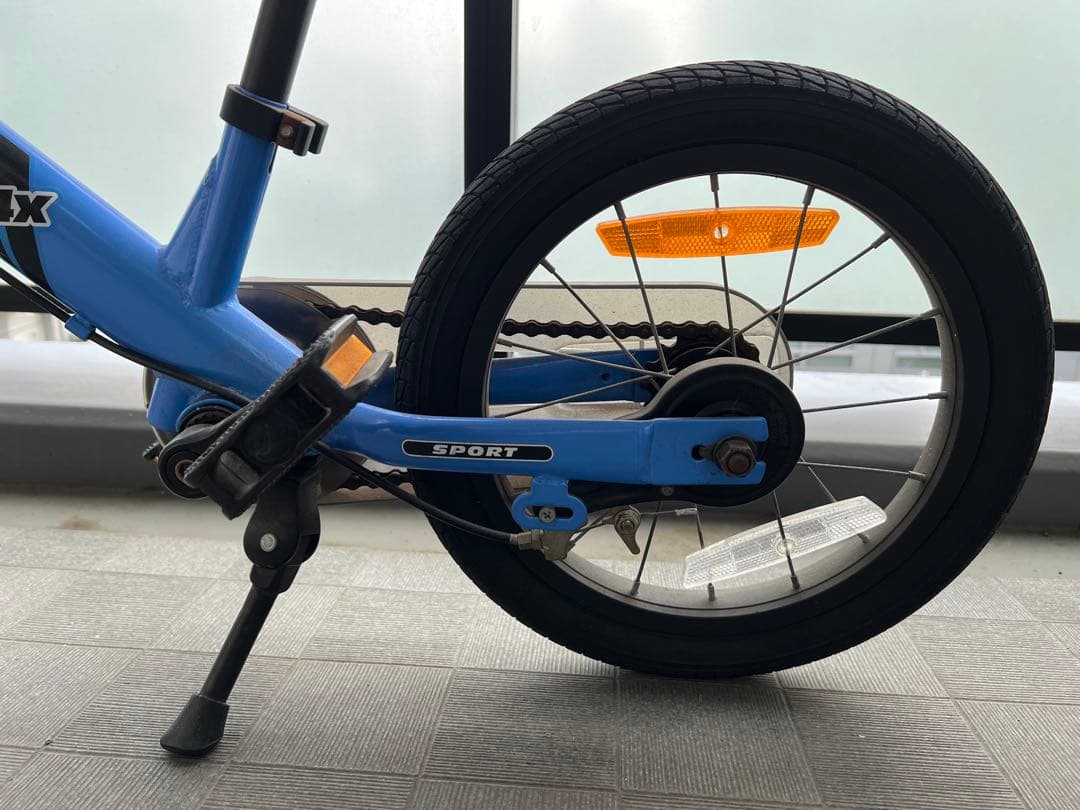 【引取限定】 STRIDER 14X バランスバイク 青　タイヤ空気抜けあり