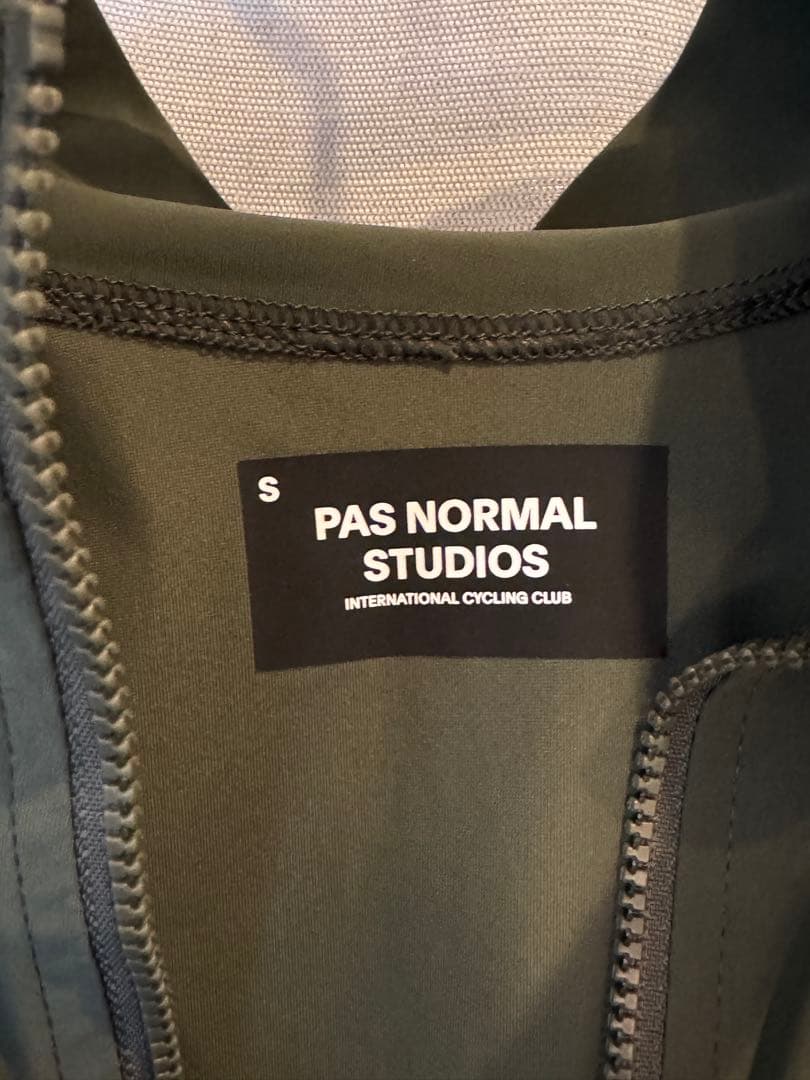 r*様 PAS NORMAL STUDIOS 半袖ジャージ