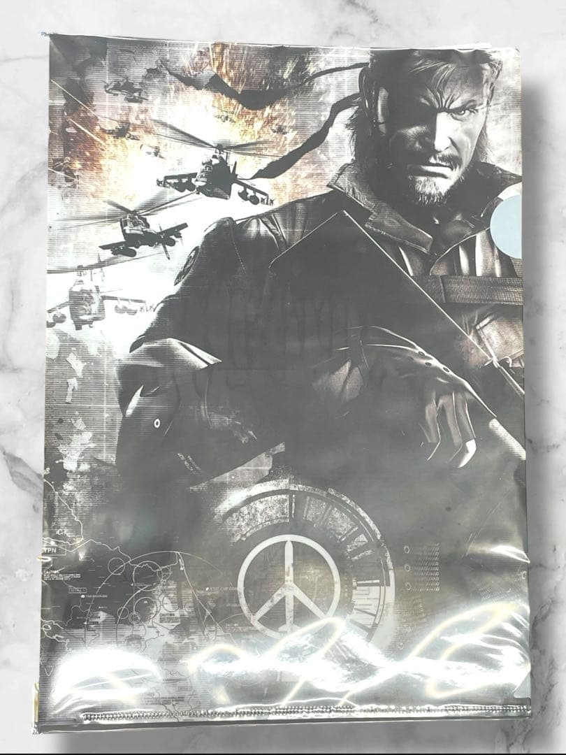 セット販売　メタルギアソリッド　SNAKE EATER 3D クリアファイル