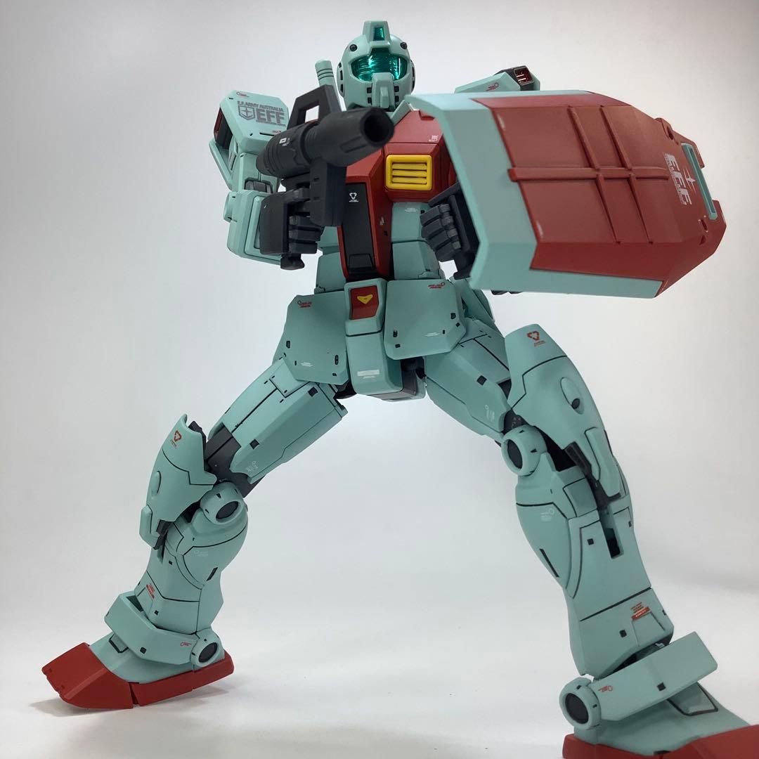 HG RGM-79 ジム【ショルダーキャノン装備/ミサイルポッド装備】