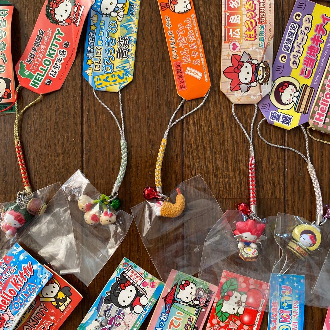 ハローキティ　ストラップ　ご当地　根付け　68点まとめ売り