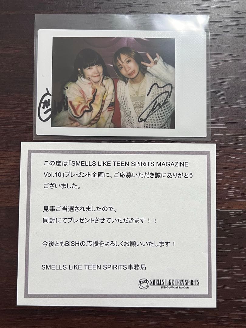 BiSH チッチ&モモコ 直筆サイン入りチェキ