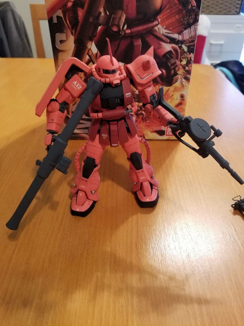 とし）MG シャア専用ザクⅡ　組立完成品
