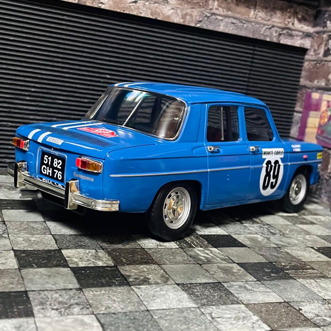 ワンオフカスタム 1/18 Solido ルノー R8 ゴルディーニ 1300