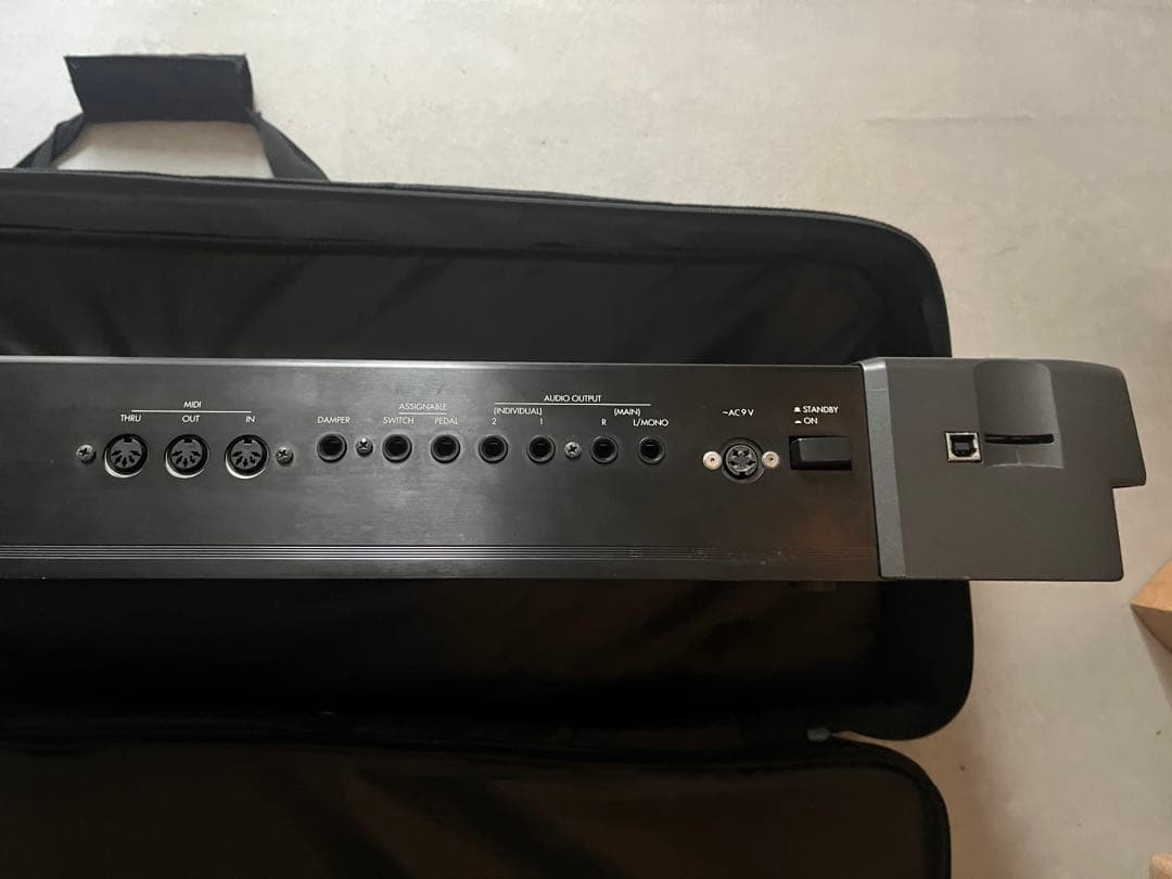 KORG シンセサイザー 61鍵 TR61