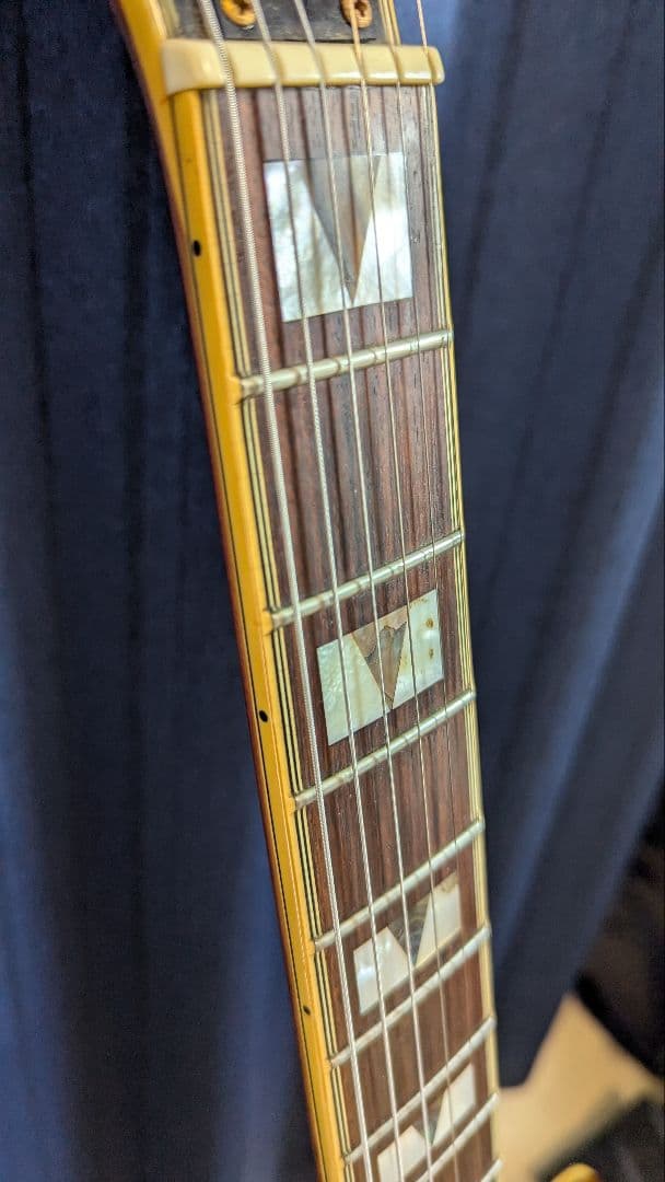 Epiphone SheratonⅡ ビンテージ セミアコ gibsonロゴ