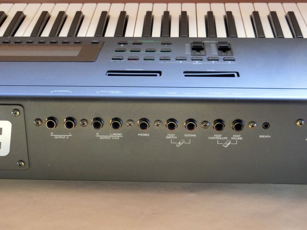 YAMAHA SY99 76鍵シンセサイザー FM ＋ PCM