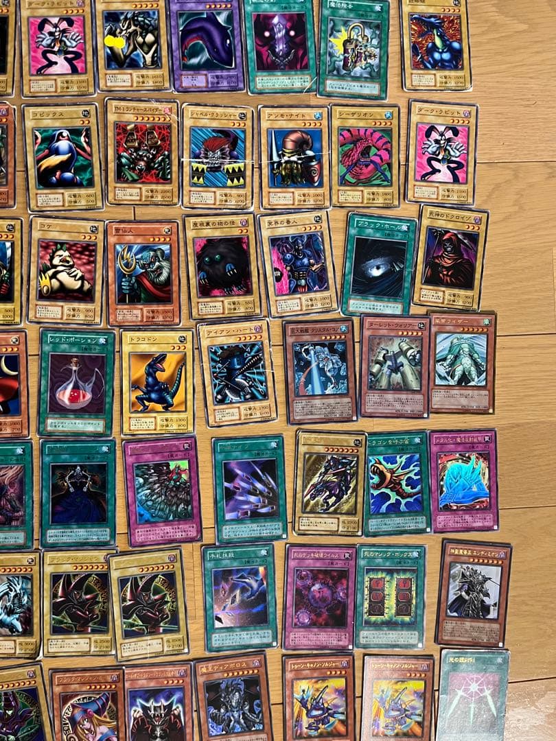 遊戯王　初期・2期含むカードまとめ売り　キラ複数約1000枚セット引退品OCG