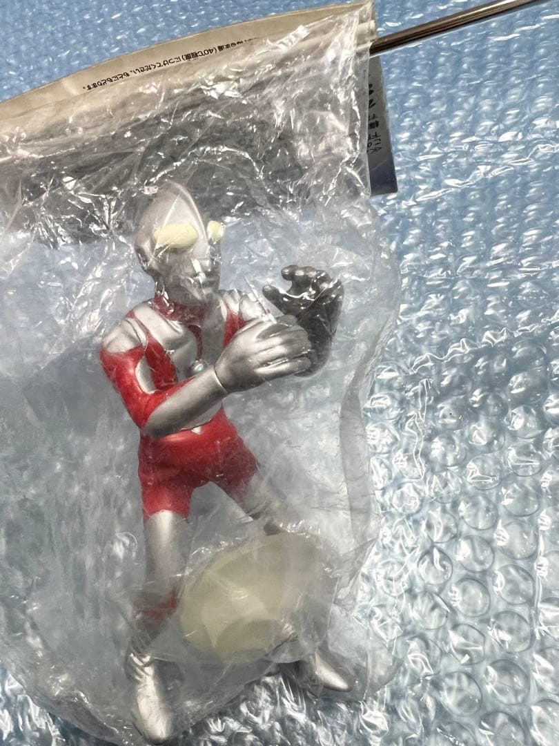 ウルトラマン系？　未開封　23年前位に入手　袋大きさ、縦21㎝、横11㎝