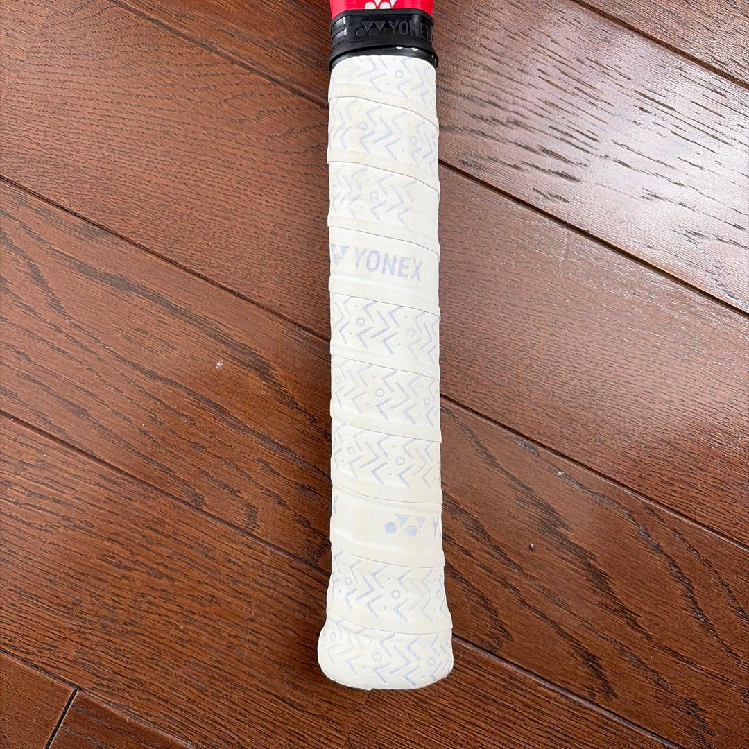 【美品、おまけ付】YONEX Vコア100 テニスラケット