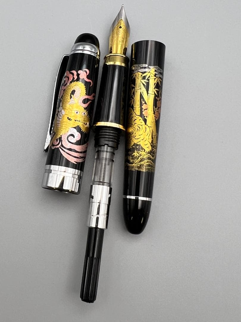 万年筆　蒔絵　龍虎　波鳥図　螺鈿装飾　3本セット