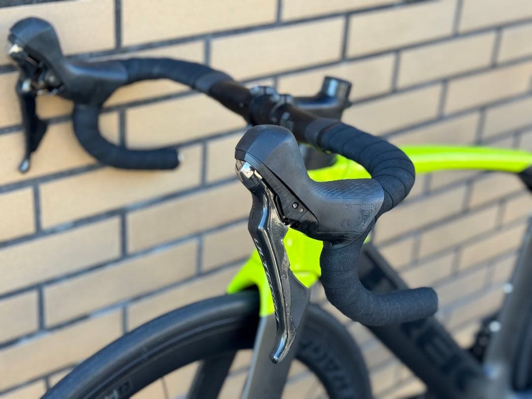 TREKトレック MADONE マドン SL6 DISC 完成車