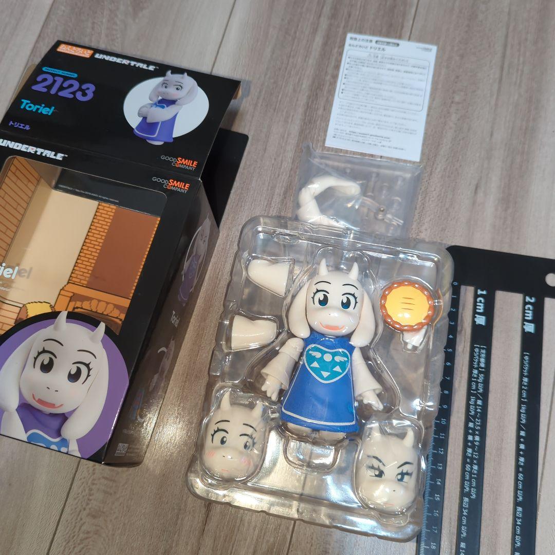 ■　undertale　トリエル　フィギュア　ねんどろいど　アンダーテイル