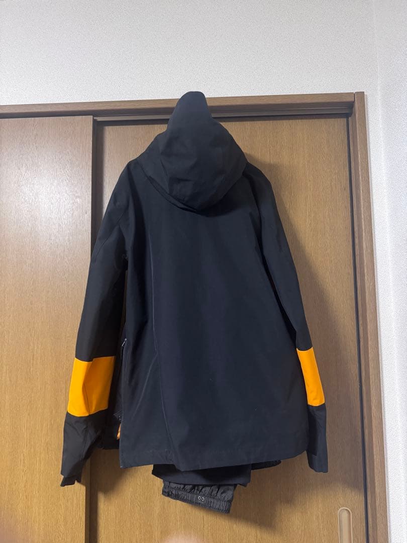 【QuikSilver】スノボウェアセット（ゴーグル、グローブ、ベルト付）