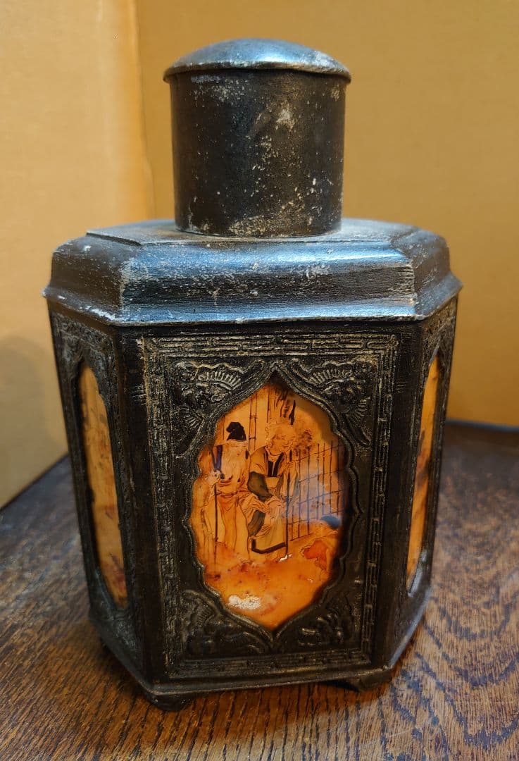 【中国古玩】『錫六角型ガラス絵入茶壺』底面に刻印有り。高さ18.5cm