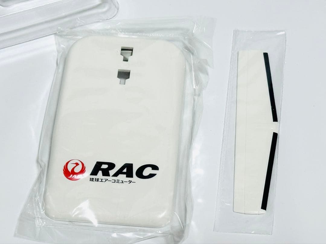 JALUX 1/100 DHC8-Q400CC RAC琉球エアーコミューター