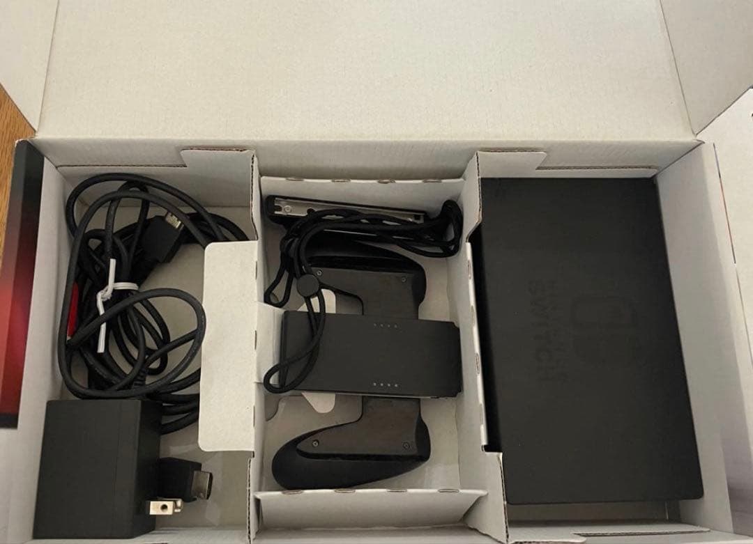 Nintendo Switch ニンテンドースイッチ本体【動作確認済み】