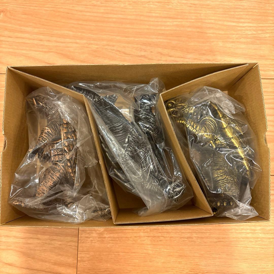 新品未使用　金・銀・銅 ガメラ BOX ムービーモンスターシリーズ HMV限定