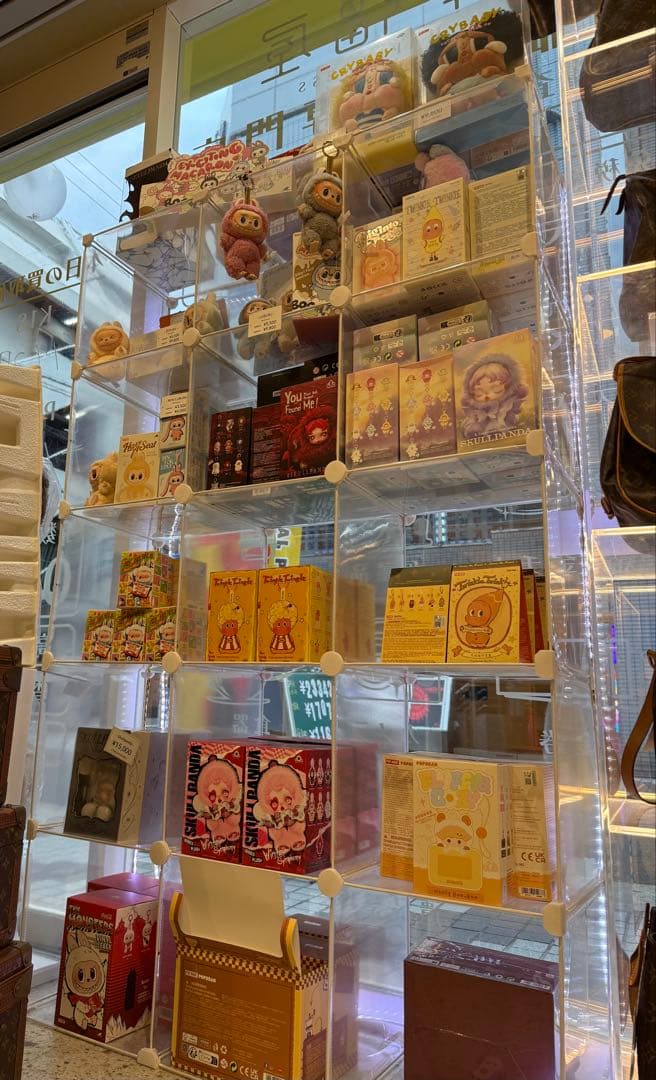 【心斎橋店】【正規品】ラブブ　レッツ　チェックメイト　チャーム