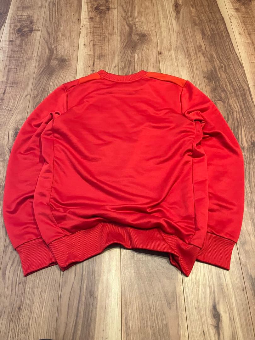 UMBRO マジョルカ クルーネックスウェット 赤 古着　アンブロ　ビンテージ