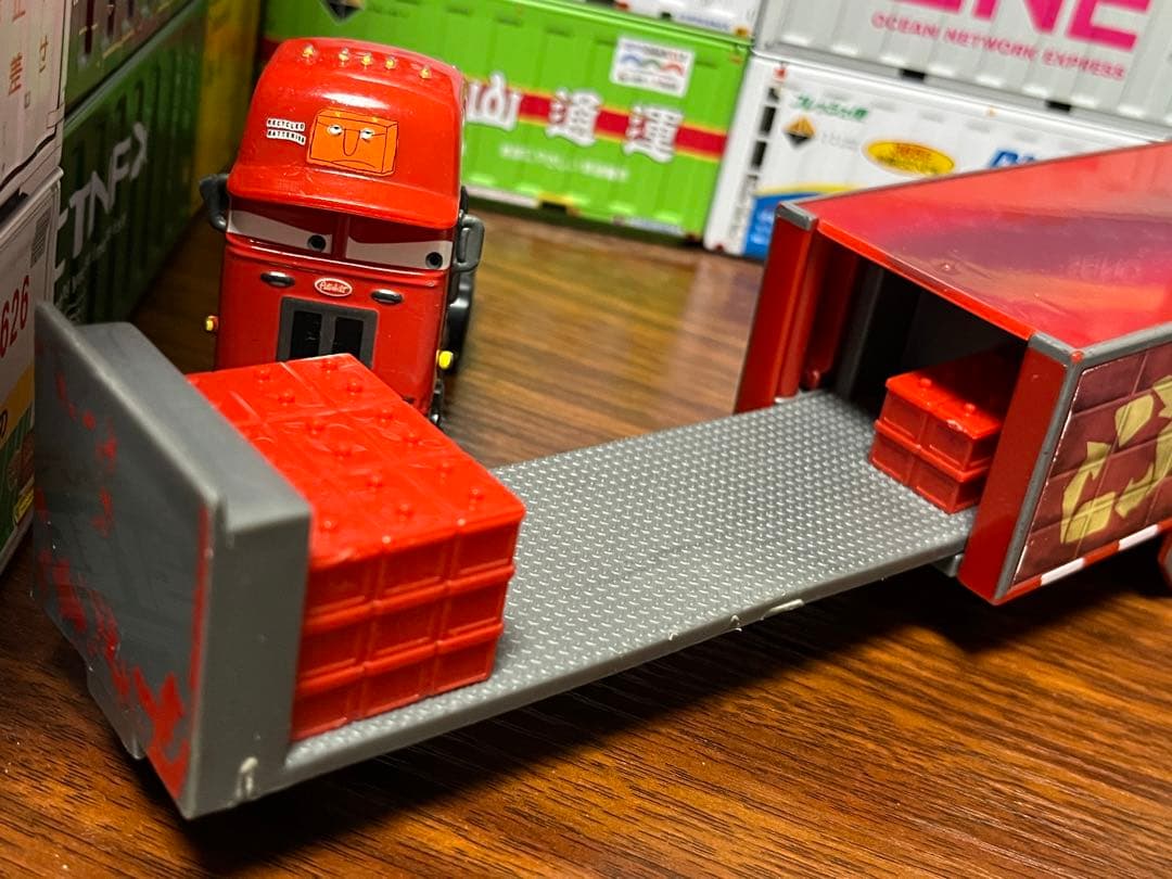 カーズ ピータービルト スノットロッド マイルズアクセルロッド ダッツジャミン