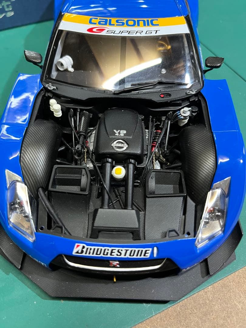 オートアート　1/18 カルソニックGT-R 2008