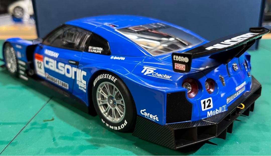 オートアート　1/18 カルソニックGT-R 2008
