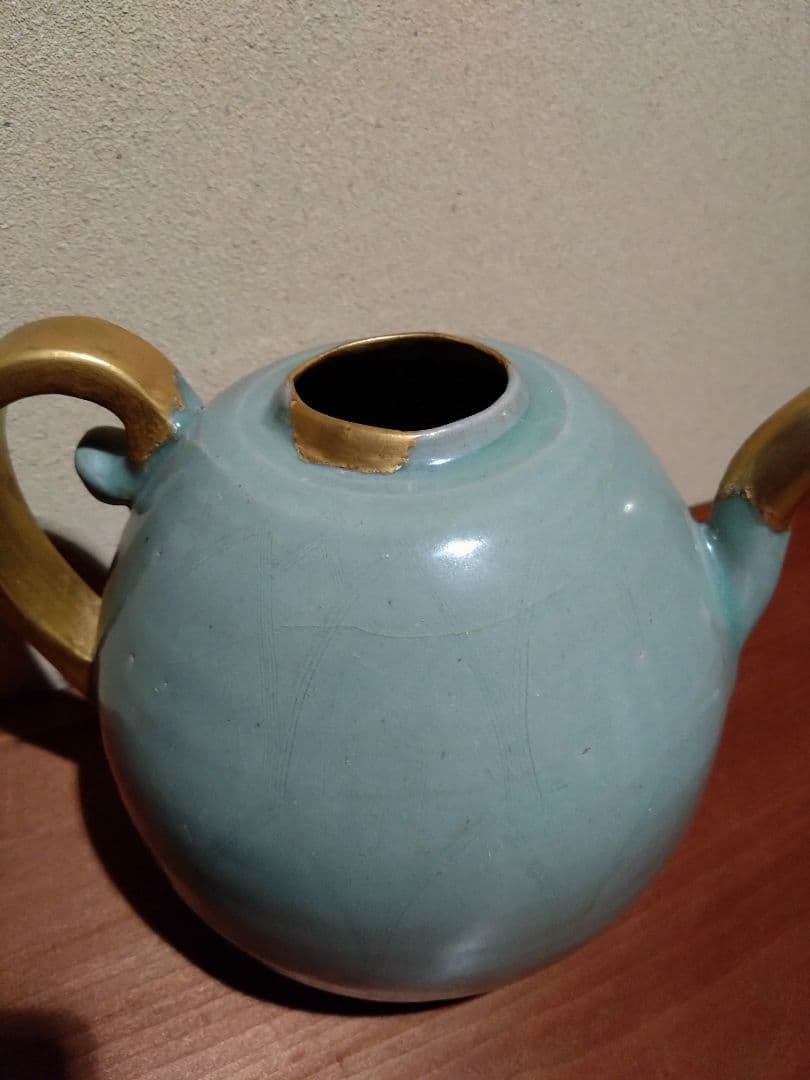 高麗青磁 線刻 水柱