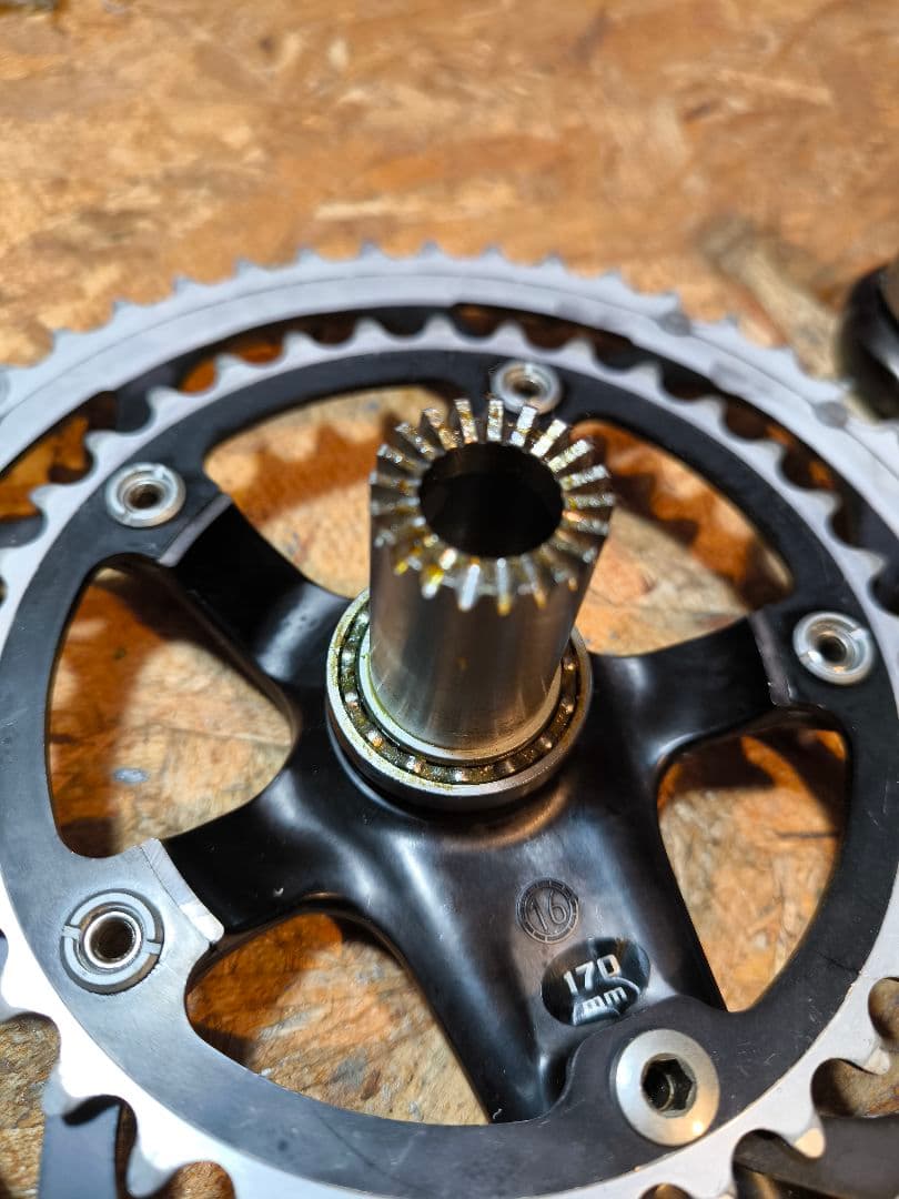 Campagnolo Veloce Infinite クランクセット 170mm