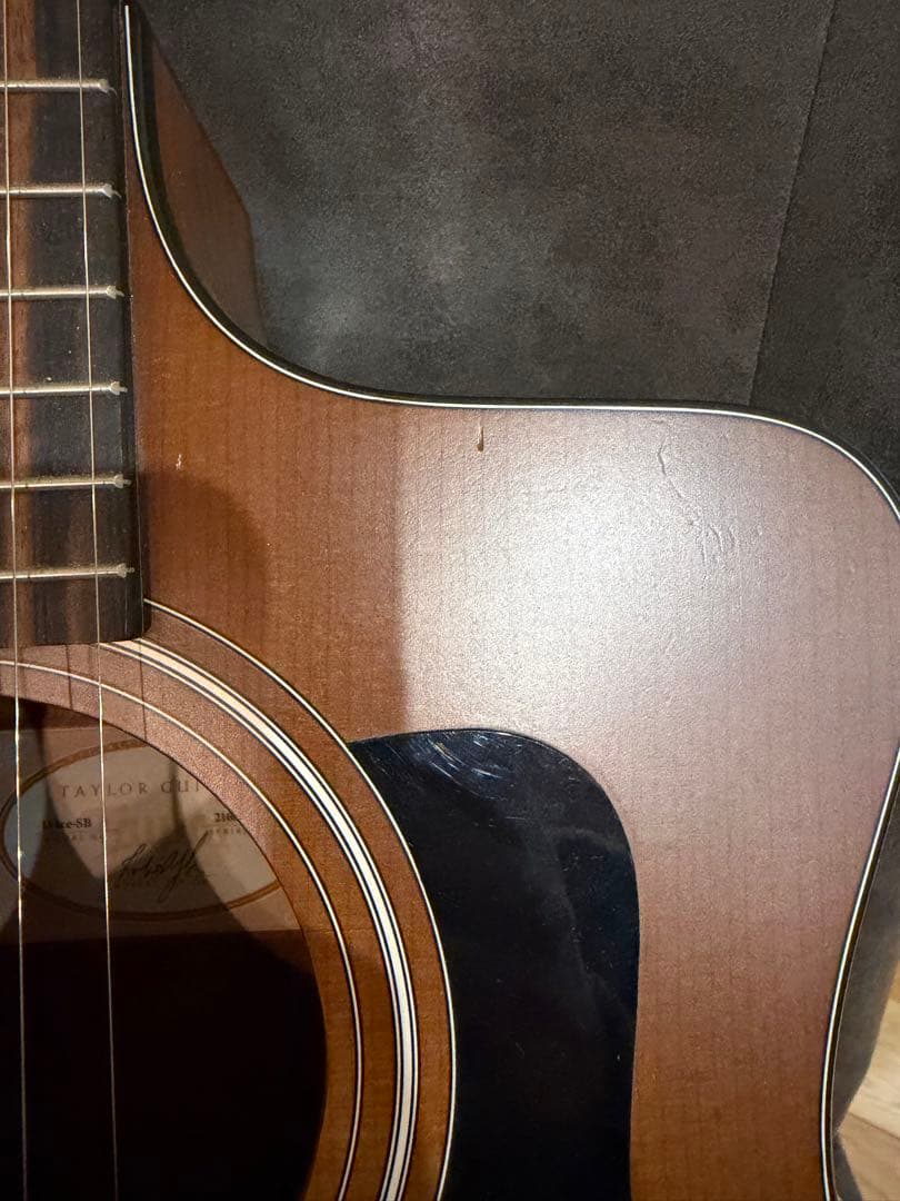 Taylor 114ce-sb サンバースト　エレアコ　ギグバック付