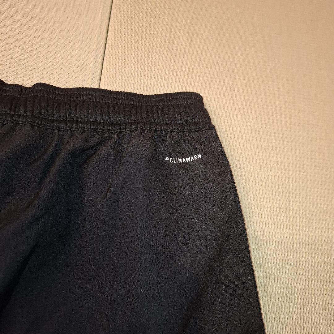 アディダス　トレーニングウェア