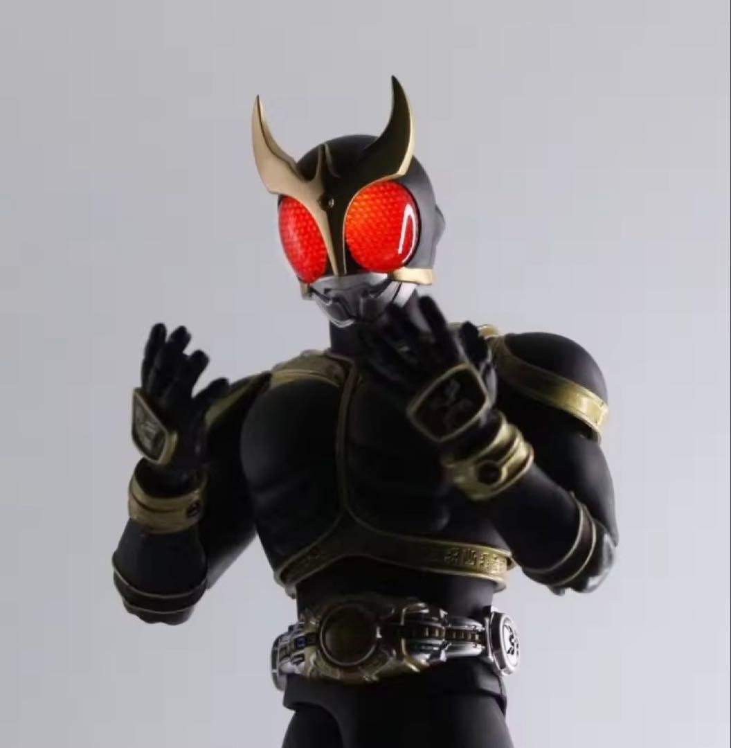 山　真骨彫製法用　仮面ライダークウガ　発光頭部＋手首セット