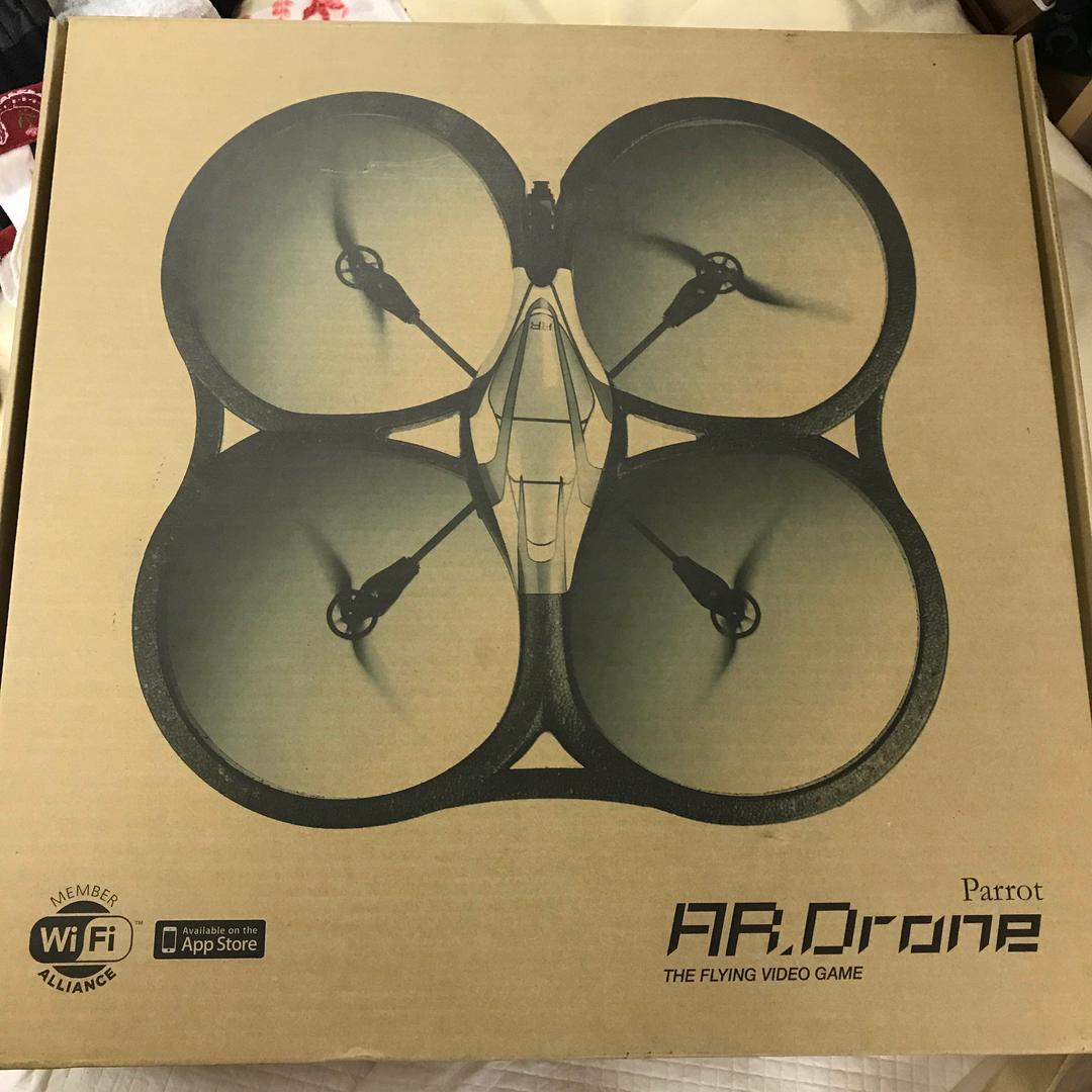 ホビーラジコン Parrot AR.Drone