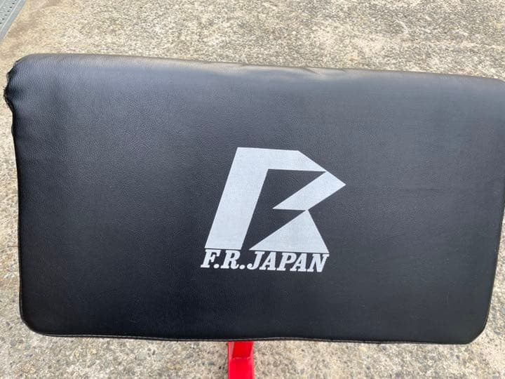 ファイテングロード　カールベルトTRUST 赤・黒