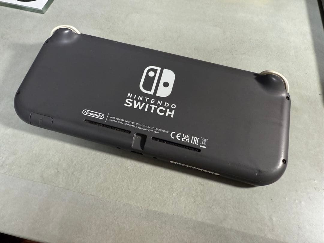 ニンテンドースイッチライトグレー 本体のみ
