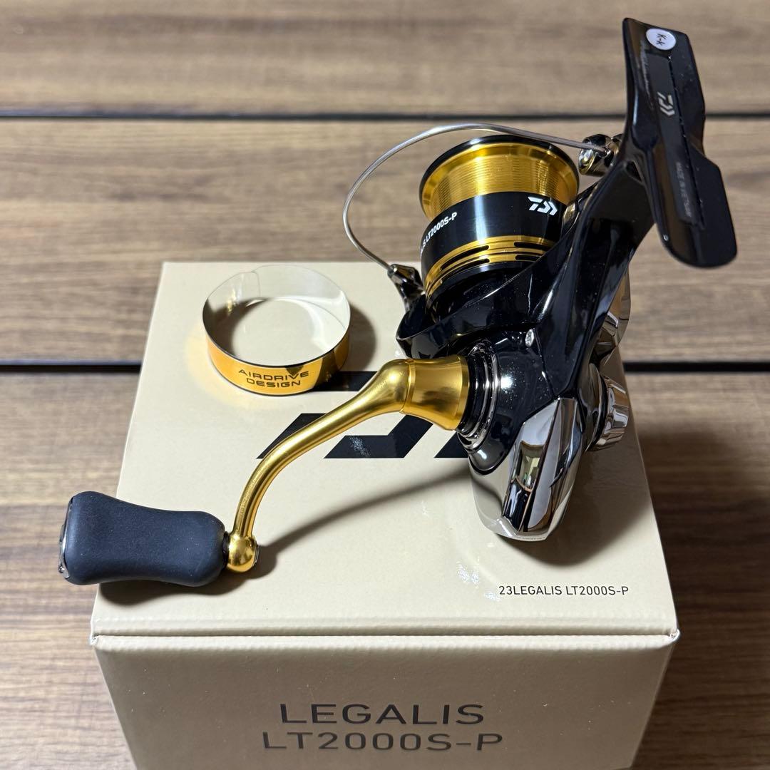 【美品】ダイワ 23 レガリス LT2000S-P スピニングリール